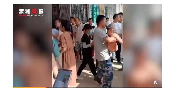 校園砍人事件再度發(fā)生！安裝 “ 校園一鍵報警器 ” 增強校園安全，做到人防、技防